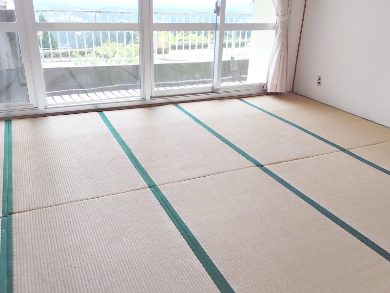 しゅろの間